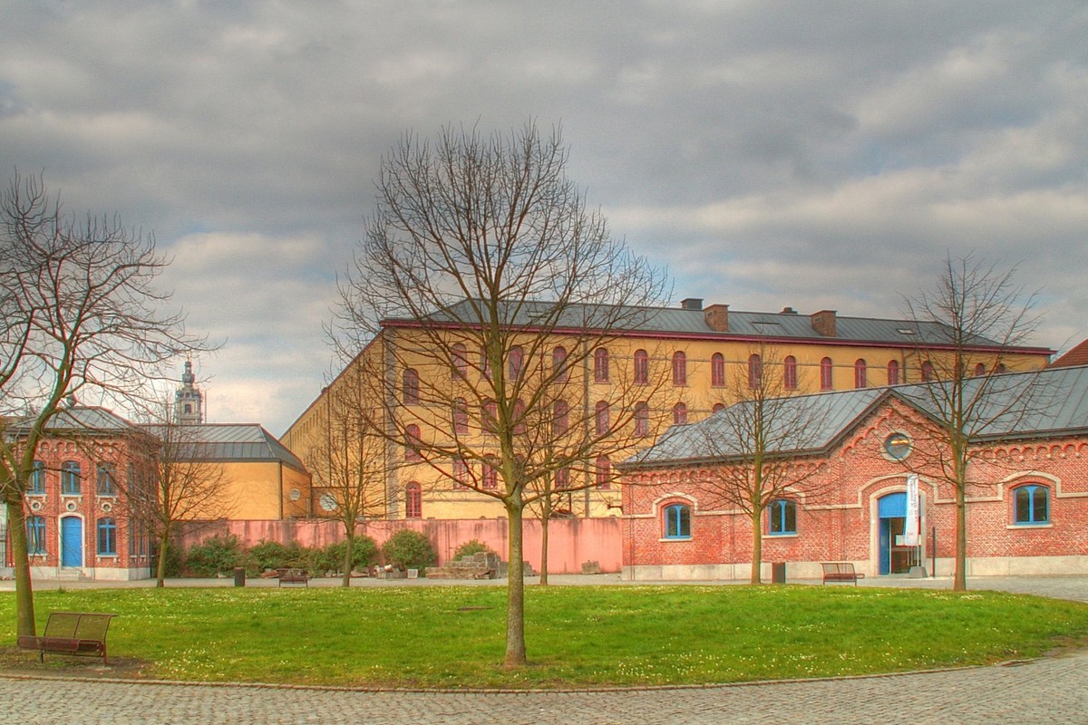 Anciens Abattoirs in Mons, Belgium – Museum Information