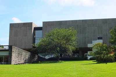 Musée royal de Mariemont in Charleroi, Belgium – Museum Information gallery image