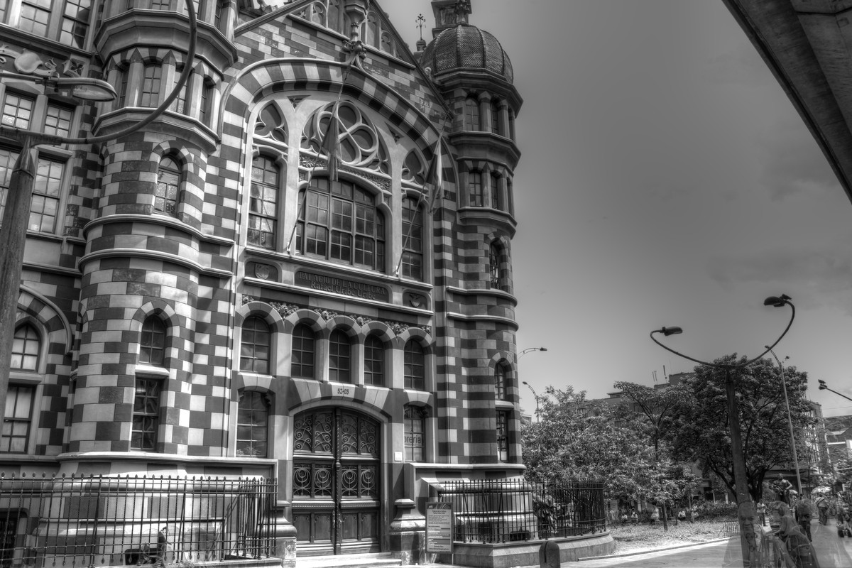 Palacio De La Cultura in Guayaramerin, Bolivia – Museum Information