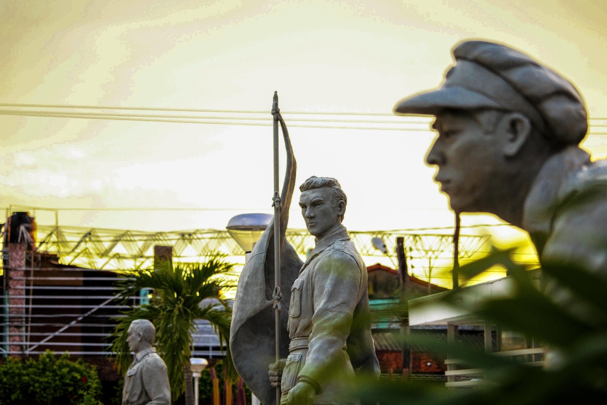 Monumento a los Excombatientes in Cochabamba, Bolivia – Museum Information