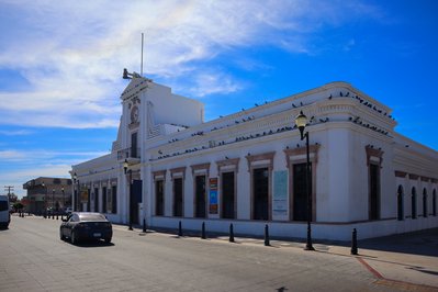 Museo de Arte de Baja California Sur in La Paz, Bolivia – Museum Information gallery image