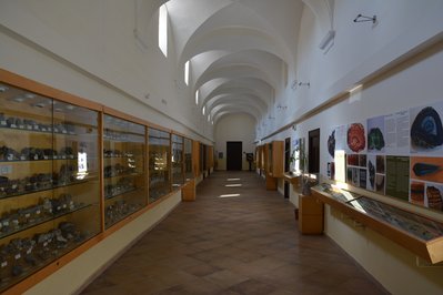 Museo Mineralógico in Huanuni, Bolivia – Museum Information gallery image