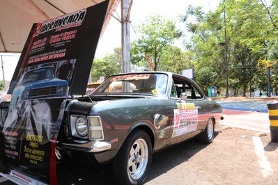 Encontro De Carros Antigos in Brasilia, Brazil – Museum Information gallery image