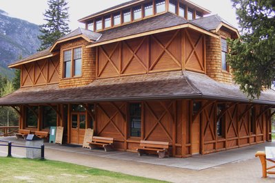 Banff Park Museum National Historic Site in Banff, Canada – Museum Information gallery image