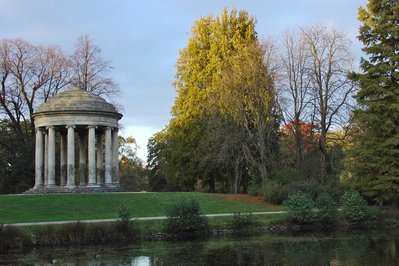 Pavillion in Ottawa, Canada – Museum Information gallery image