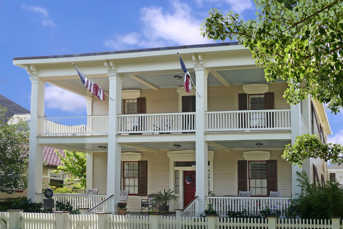 The Thomas House in Oakville, Canada – Museum Information