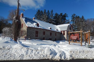Moulin seigneurial de Pointe-du-Lac in Trois-Rivières, Canada – Museum Information gallery image