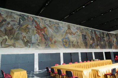 Mural “Historia de Concepción” in Concepcion, Chile – Museum Information gallery image