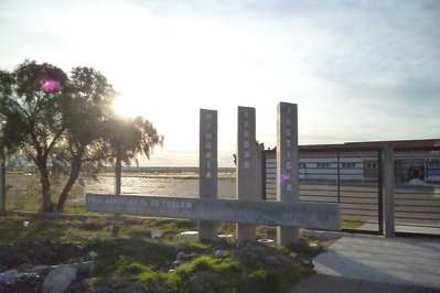 Centro Cultural El Austral in Valdivia, Chile – Museum Information gallery image