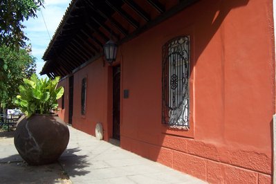 Museo de Arte y Artesanía de Linares in Maule Region, Chile – Museum Information gallery image