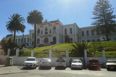 Museo Naval Y Maritimo in Valparaiso, Chile – Museum Information gallery image