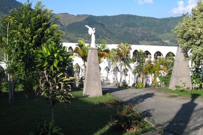 Cementerio San Lorenzo in Medellin, Colombia – Museum Information gallery image