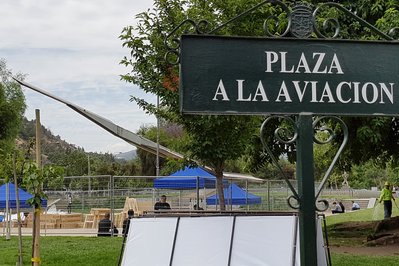Monumento A La Aviación in Barranquilla, Colombia – Museum Information gallery image