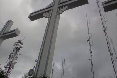 Cerro De Las Tres Cruces in Risaralda, Colombia – Museum Information gallery image