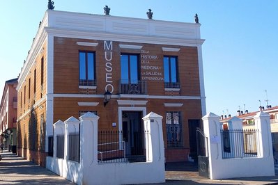 Museo de Historia de la Medicina in Cuenca, Ecuador – Museum Information gallery image