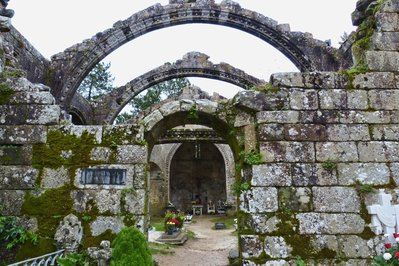 Ruinas de Todos Santos in Cuenca, Ecuador – Museum Information gallery image
