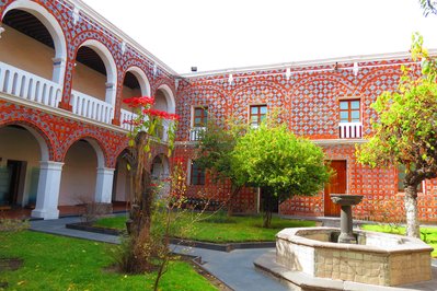 Museo de arte religioso in Riobamba, Ecuador – Museum Information gallery image