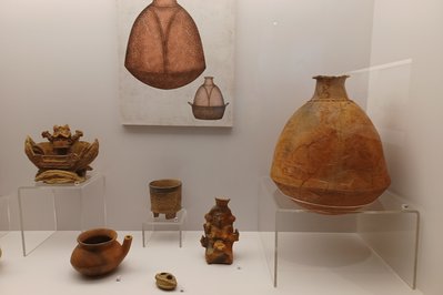 El Museo del Cacao in Guayaquil, Ecuador – Museum Information gallery image