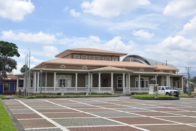 Museo Calderon in Guayaquil, Ecuador – Museum Information gallery image