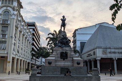 Museo Nahim Isaías in Guayaquil, Ecuador – Museum Information gallery image