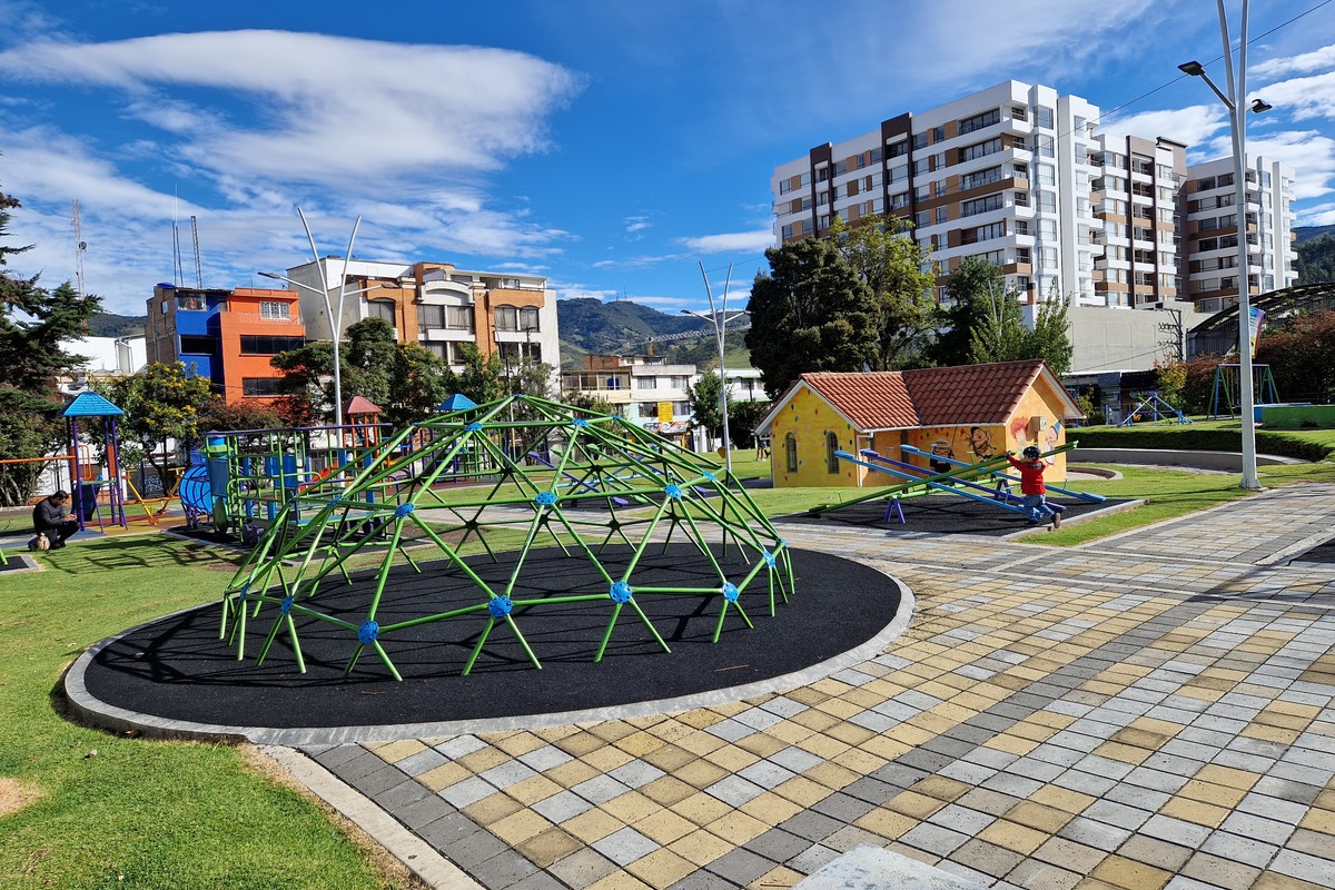 Parque Infantil in Babahoyo, Ecuador – Museum Information