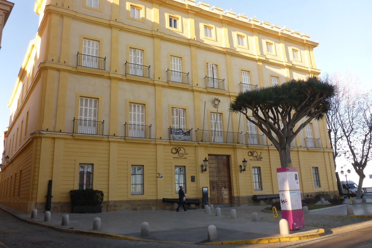 Centro Cultural Municipal in Manabi, Ecuador – Museum Information