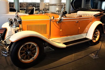Hellenic Motor Museum in Athens, Greece – Museum Information gallery image