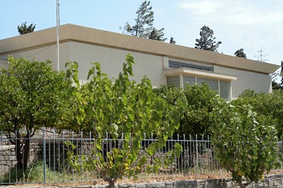 Archaeological Museum of Agios Nikolaos in Agios Nikolaos, Greece – Museum Information gallery image