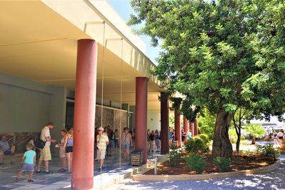 Heraklion Archaeological Museum in Heraklion, Greece – Museum Information gallery image