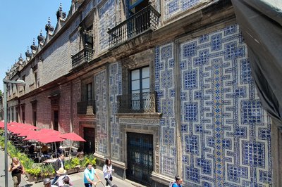 Casa De Los Azulejos in Villahermosa, Mexico – Museum Information gallery image