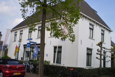Huizer Museum in Almere, Netherlands – Museum Information gallery image