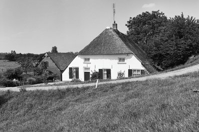 Farmhouse Beuningen in Arnhem, Netherlands – Museum Information gallery image