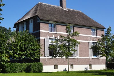 Farmhouse Beuningen in Arnhem, Netherlands – Museum Information gallery image