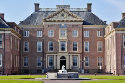 Het Loo Apeldoorn in Apeldoorn, Netherlands – Museum Information gallery image