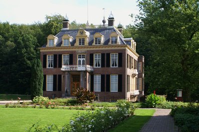 Huis Zypendaal in Arnhem, Netherlands – Museum Information gallery image