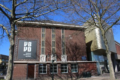 Museum van Bommel van Dam in Venlo, Netherlands – Museum Information gallery image