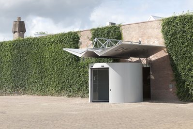 De Pont Museum of Contemporary Art in Tilburg, Netherlands – Museum Information gallery image