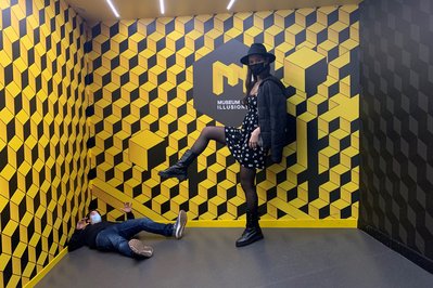 Museo de las ilusiones in Amsterdam, Netherlands – Museum Information gallery image