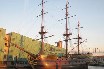 VOC Ship ‘Amsterdam’ Replica in Amsterdam, Netherlands – Museum Information gallery image