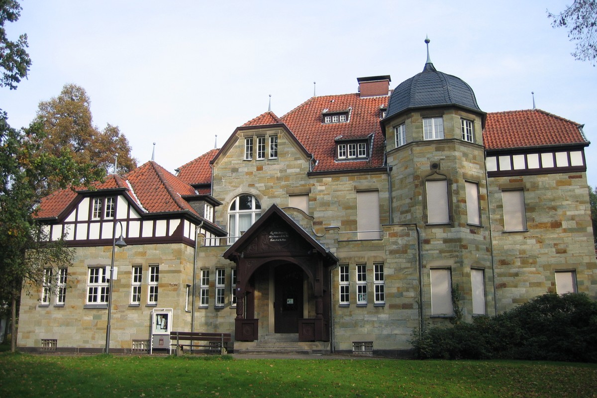 Villa Romer in Luque, Paraguay – Museum Information