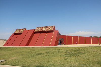 Royal Tombs Of Sipan Museum in Chiclayo, Peru – Museum Information gallery image