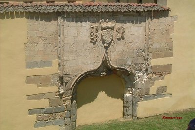 LA CRUZ DE LA INQUISICIÓN in Lake Titicaca, Peru – Museum Information gallery image