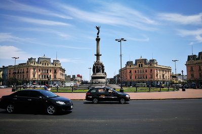 Monumento Dos De Mayo in Lake Titicaca, Peru – Museum Information gallery image