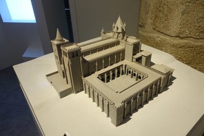Centro interpretativo da cidade de Évora in Evora, Portugal – Museum Information gallery image