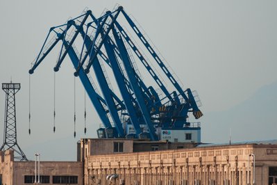 Crane in Portimao, Portugal – Museum Information gallery image