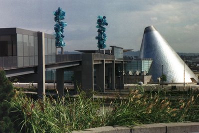 Museum of Glass in Leiria, Portugal – Museum Information gallery image