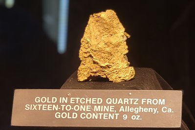 Quartz Museum in Viseu, Portugal – Museum Information gallery image