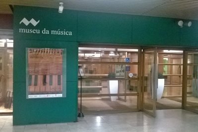 Museu Nacional da Música in Lisbon, Portugal – Museum Information gallery image