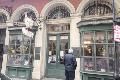 Pharmacy Museum in Lisbon, Portugal – Museum Information gallery image