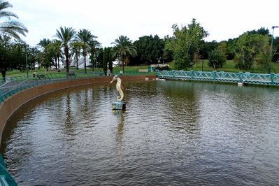 Seahorse Statue in San Juan, Puerto Rico – Museum Information gallery image